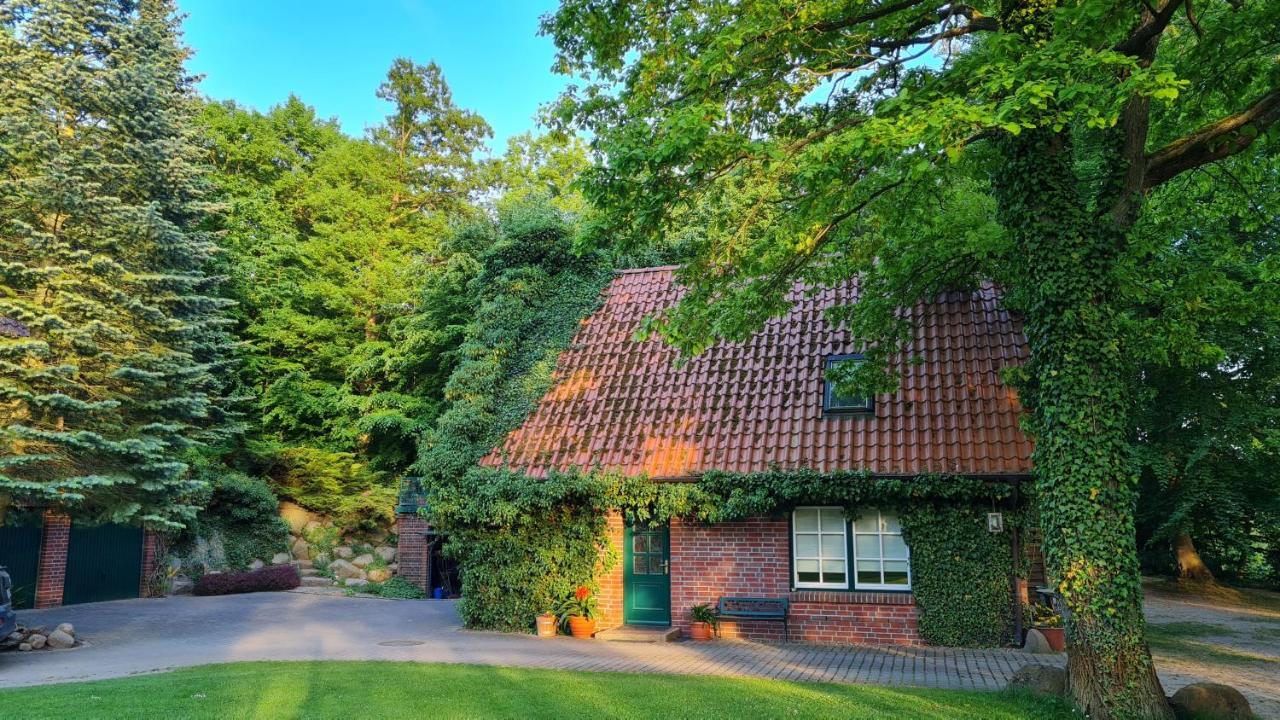 4 Sterne-Haus Am See Waren  Ngoại thất bức ảnh